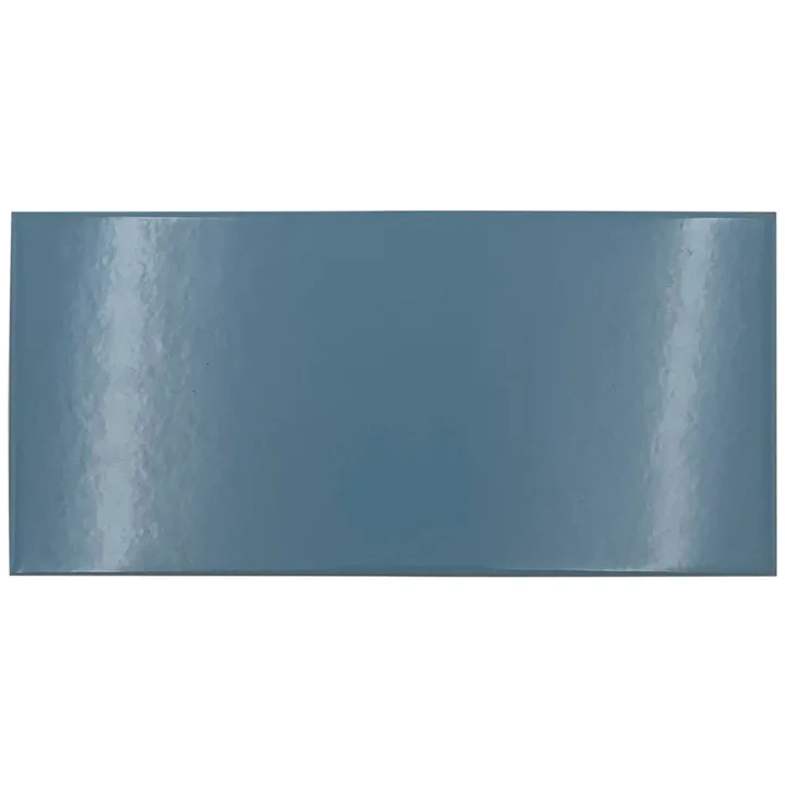 Плитка фарфоровая SertekPool 244х119 голубая (УП.) Плитка фарфоровая SertekPool 244х119 голубая (УП.)